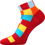 Bunte Socken für Sommer rot