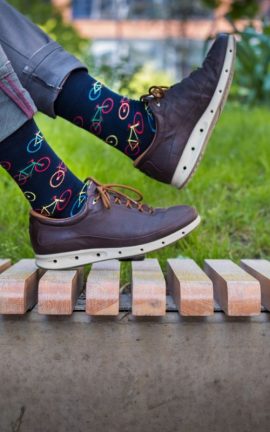 Lustige Socken mit Bomben